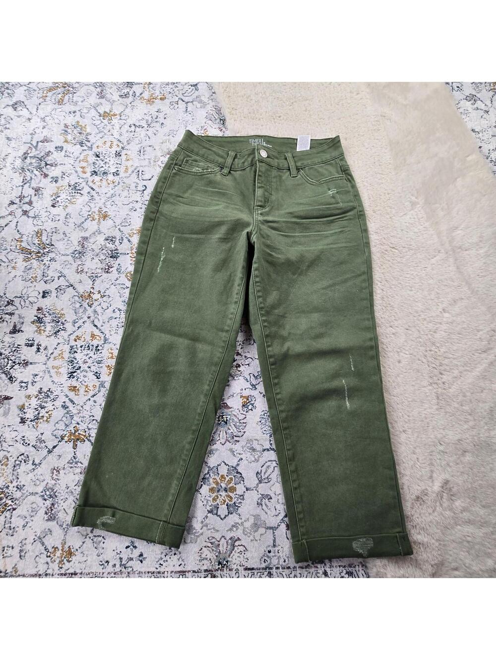 Time and Tru Mid Rise Pants Green Women 6